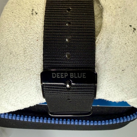 DEEP BLUE Day/Night PC Date Diver Mens Sport Watch. - Picture 6 of 8
